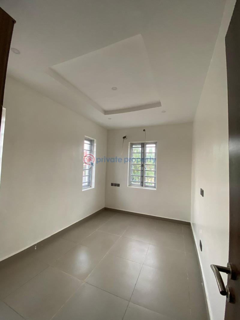 House For Sale Location:** Lere Adigun Gra, Bashorun, Ibadan Ibadan Oyo - 21