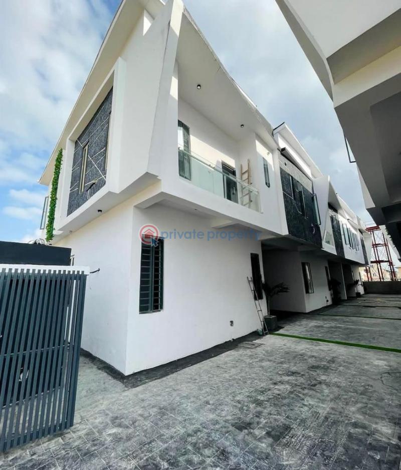 4 bedroom Terrace For Sale Ologolo Lekki Lagos - 0