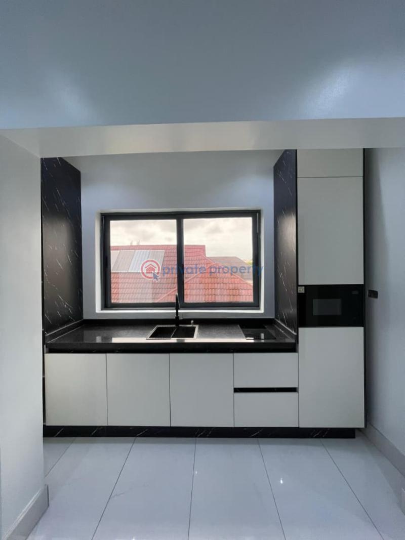 5 bedroom Detached Duplex For Sale Lekki Phase 1 Lagos - 17