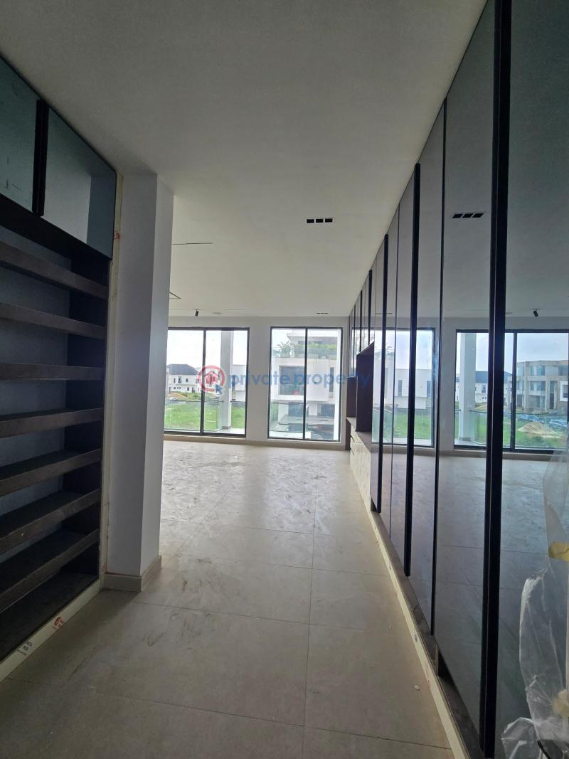 5 bedroom Semi detached Duplex For Sale Ikate Elegushi Lekki Lagos - 3