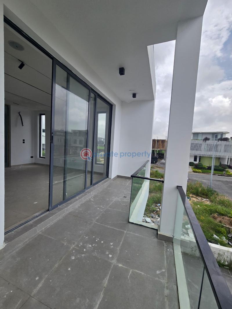5 bedroom Semi detached Duplex For Sale Ikate Elegushi Lekki Lagos - 5