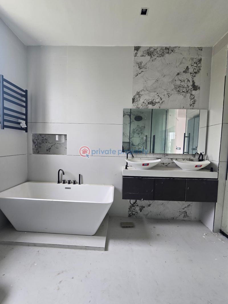 5 bedroom Semi detached Duplex For Sale Ikate Elegushi Lekki Lagos - 13