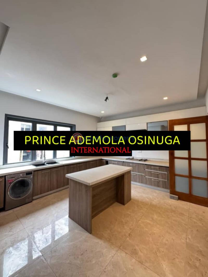 5 bedroom House For Sale Banana Island Ikoyi Lagos - 3