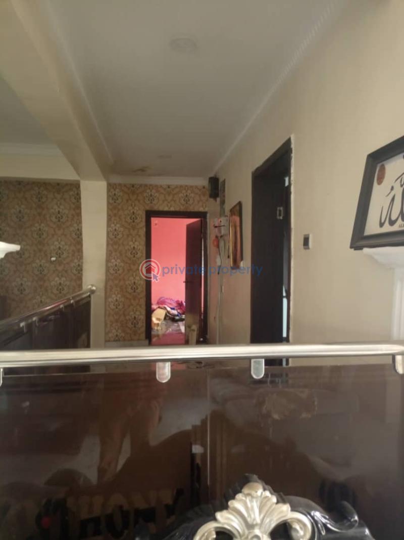 💫for sale modern 4 bedroom bungalow  with full pop  at jiboye, wire and cable, apata   doc: registered survey - 4 4 bedroom Detached Bungalow For Sale Wire And Cable, Apata Apata Ibadan Oyo - 4