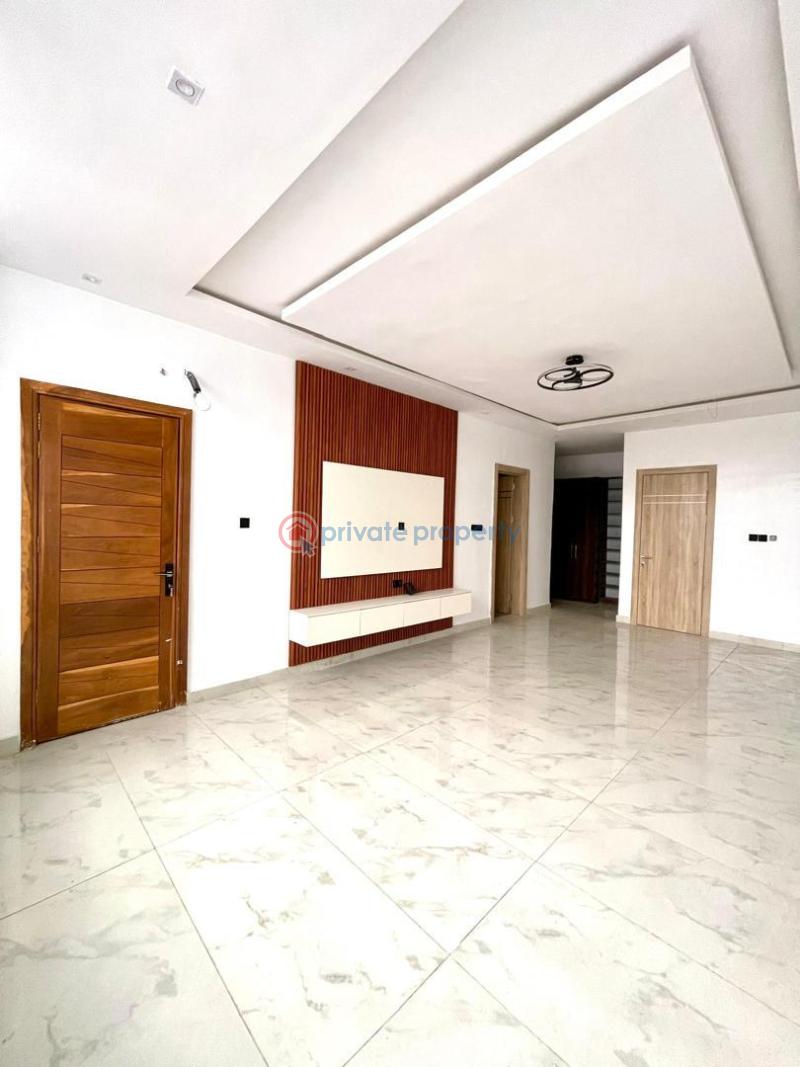 For sale ,✈️ 💠**modestly finished 5 bed fully detached duplex with bq*💠 - 11 5 bedroom Detached Duplex For Sale Ologolo Lekki Lagos - 11