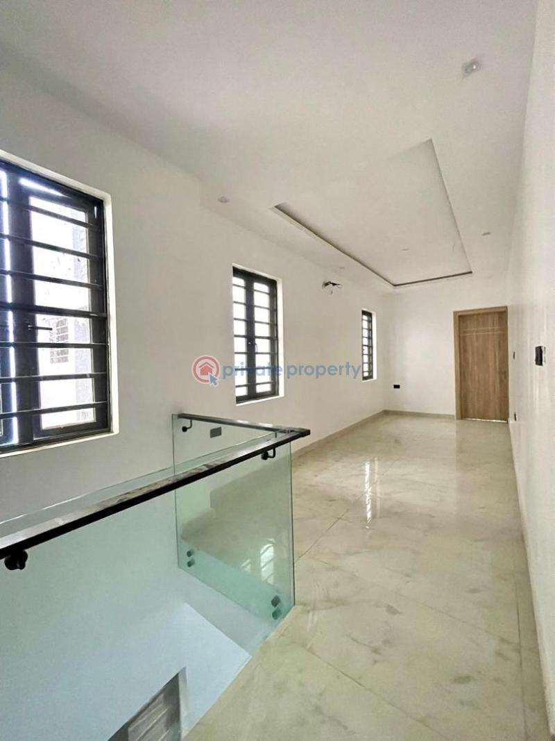 For sale ,✈️ 💠**modestly finished 5 bed fully detached duplex with bq*💠 - 3 5 bedroom Detached Duplex For Sale Ologolo Lekki Lagos - 3