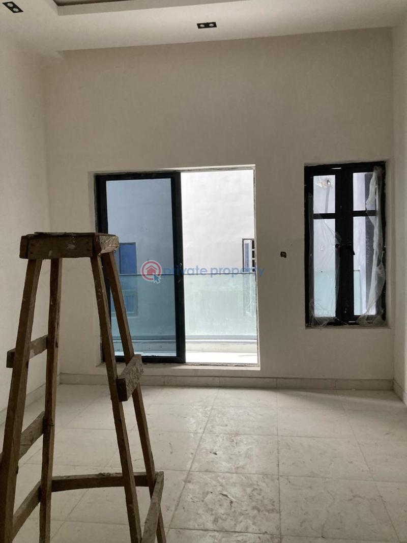 2 bedroom Block Of Flats For Sale Lekki Phase 1 Lagos - 4