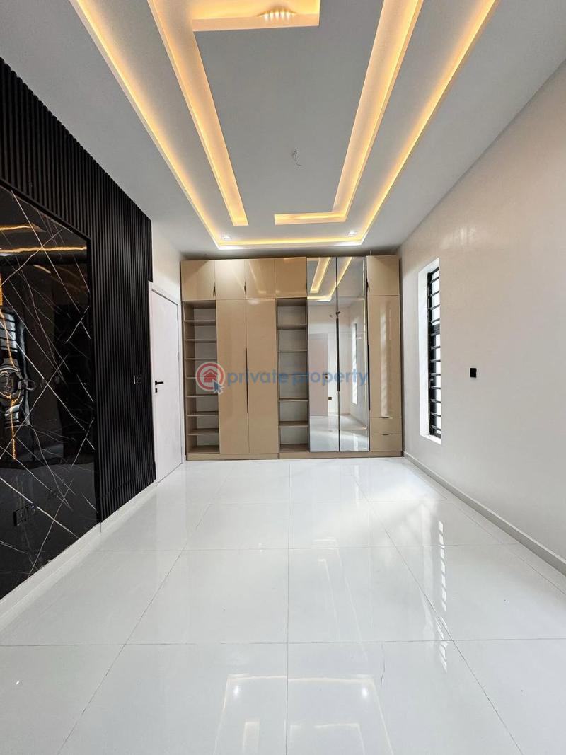5 bedroom Detached Duplex For Sale Oral Estate Lekki Lekki Phase 2 Lagos - 11