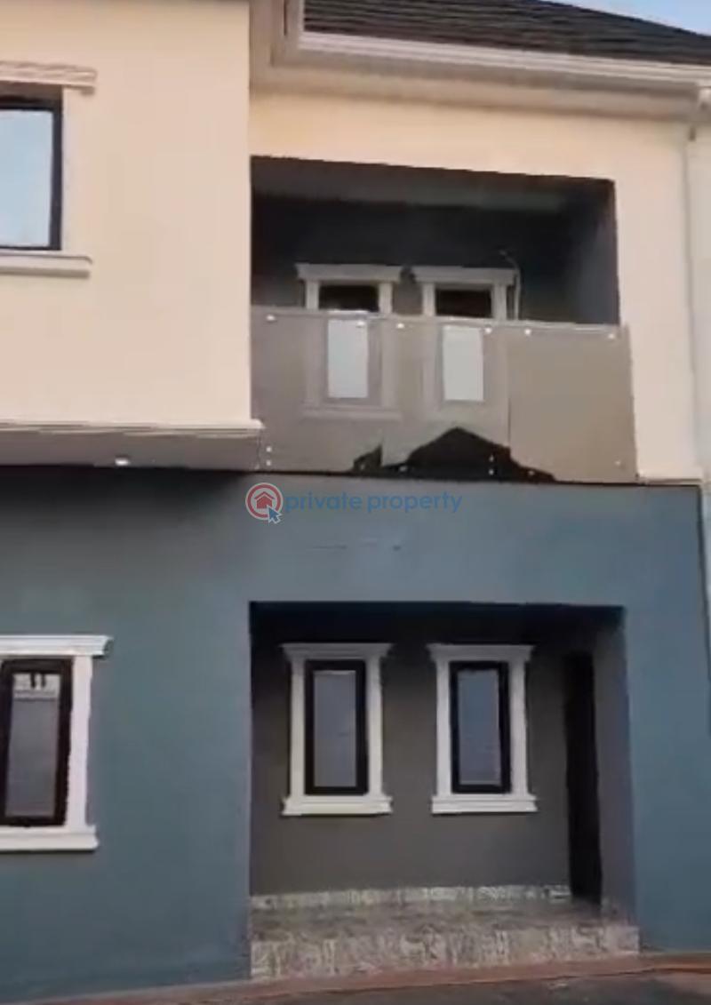 3 bedroom Block Of Flats For Sale F01 Kubwa Abuja Phase 4  - 0