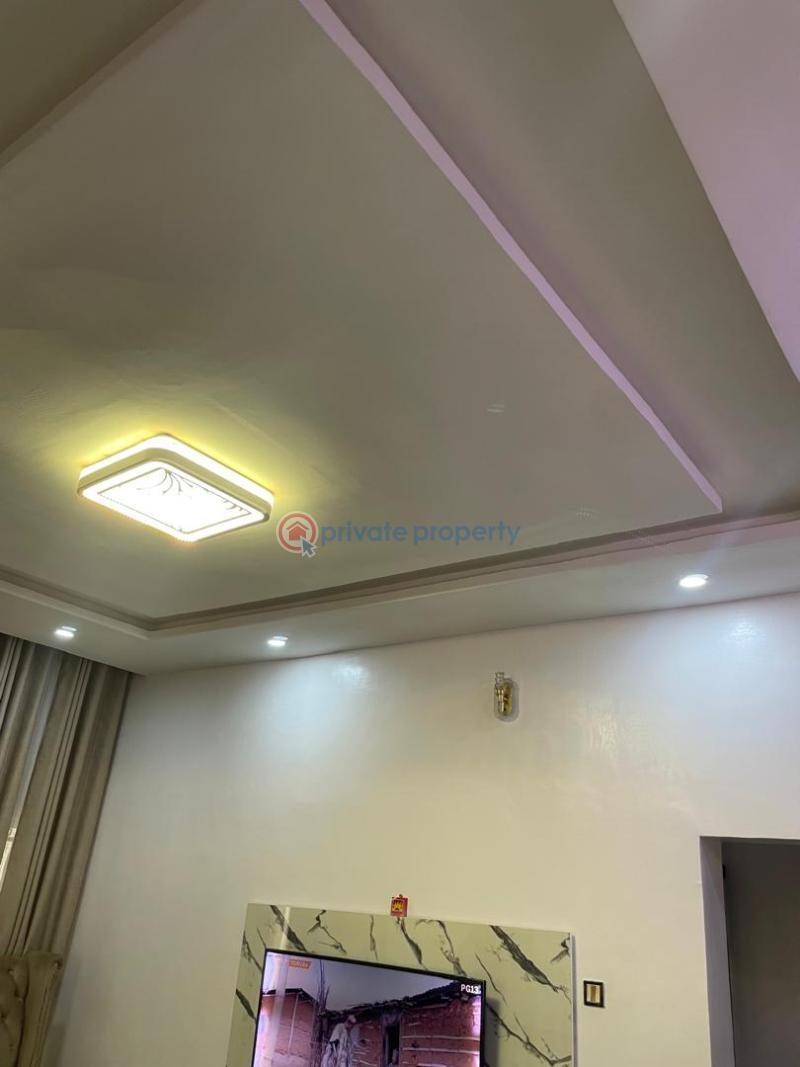 2 bedroom Bungalow For Sale Odeku, Via Liberty Academy Taska Akala Express, Ibadan. Akala Express Ibadan Oyo - 1