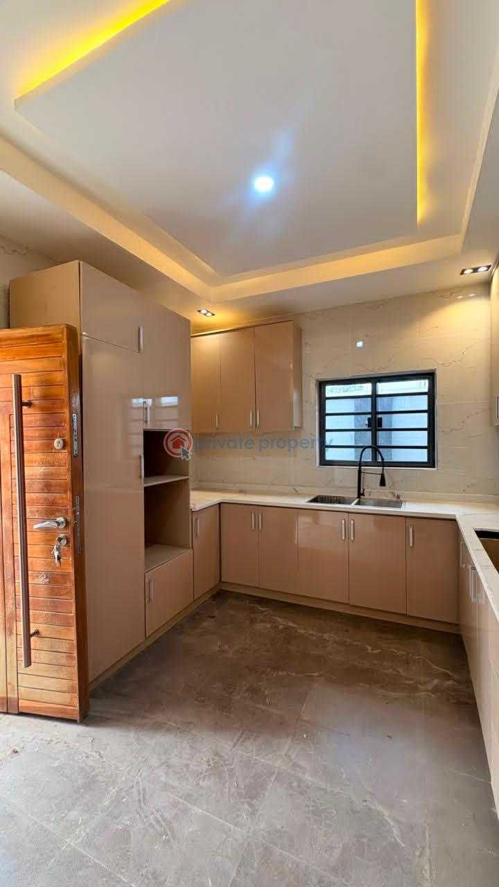 Duplex For Sale Carlton Gate Estate , Akobo Ibadan. Ibadan Oyo - 5