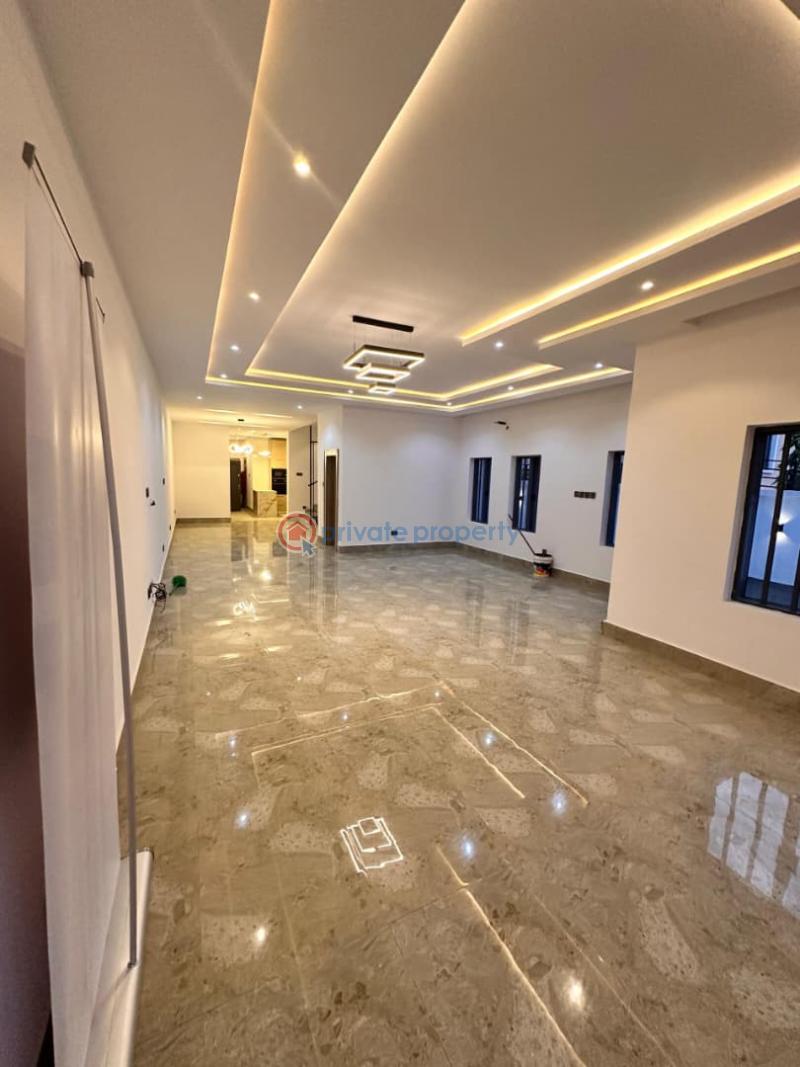 4 bedroom Semi detached Duplex For Sale Kolapo Ishola Gra, Akobo Ibadan. Basorun Ibadan Oyo