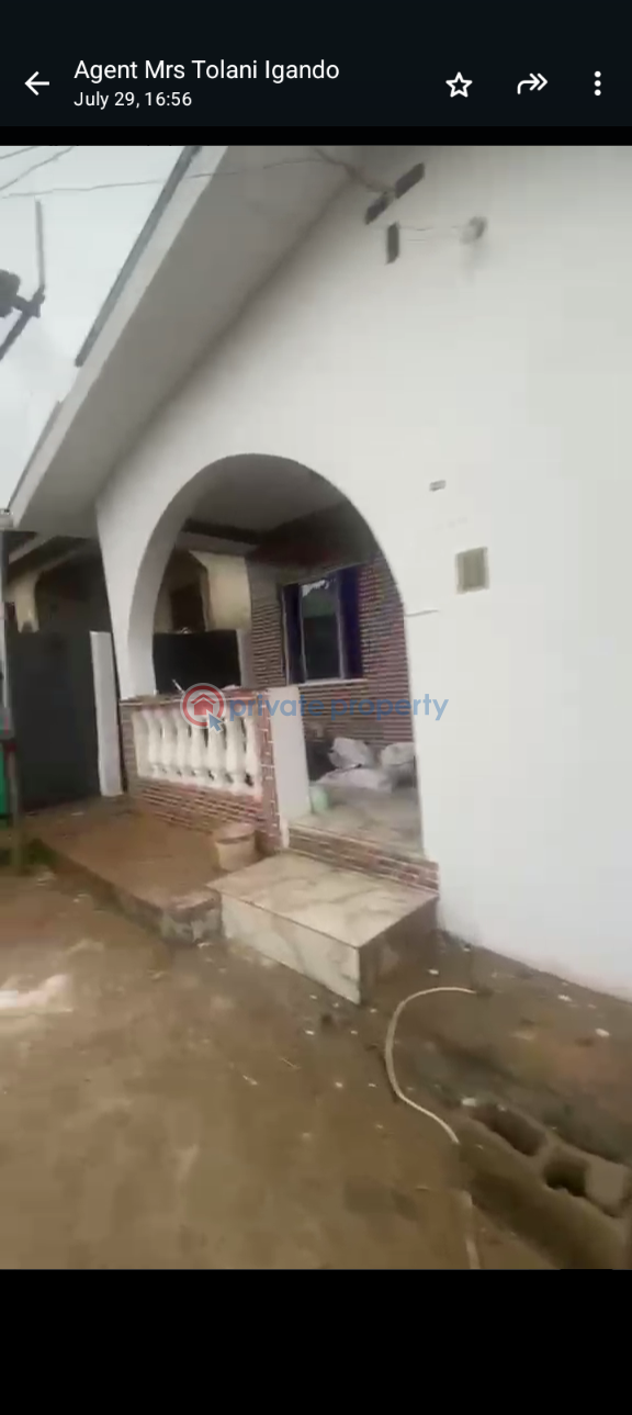 4 bedroom Bungalow For Sale Igando Ikotun/Igando Lagos - 1