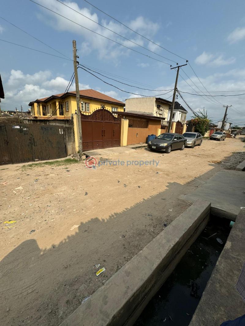 4 bedroom Duplex For Sale Ogba Lagos - 2