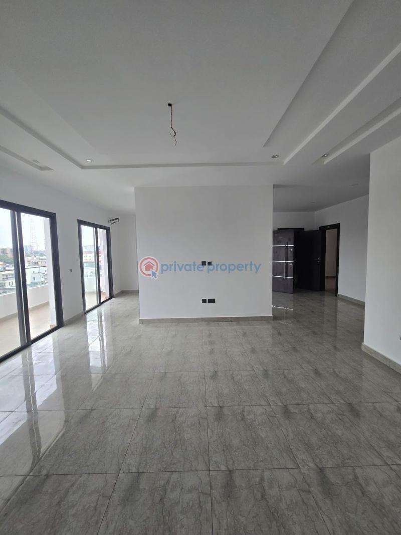 For sale: stunning  4 bedroom apartment with gym, elevator, swimming pool & gym. - 4 4 bedroom Block Of Flats For Sale Ikoyi Lagos - 4