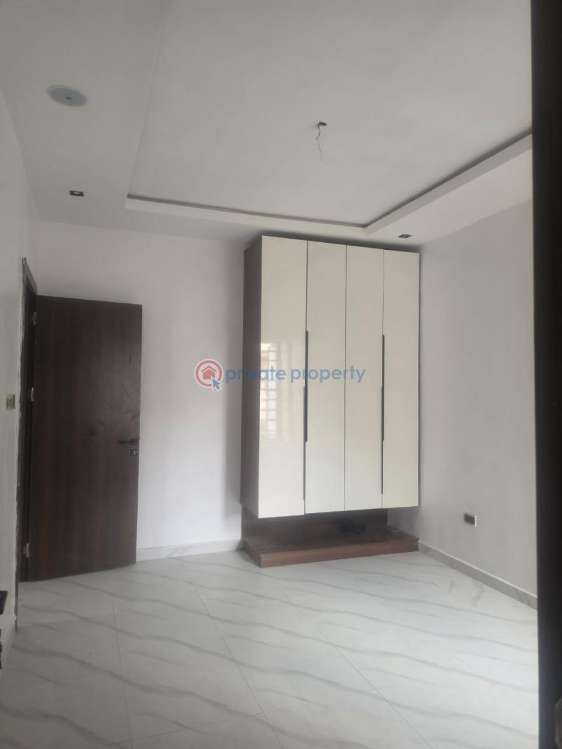 2 bedroom Block Of Flats For Sale Magodo Phase 2 Magodo GRA Phase 2 Kosofe/Ikosi Lagos - 1