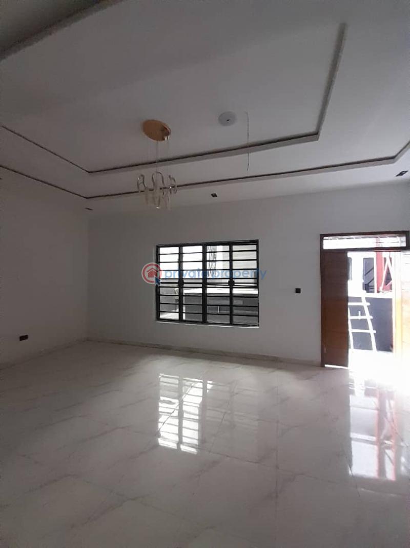 4 bedroom Semi detached Duplex For Sale Dpkay Estate, Orchid Road, Lekki Lagos. Chevron Drive Lekki Lagos - 3
