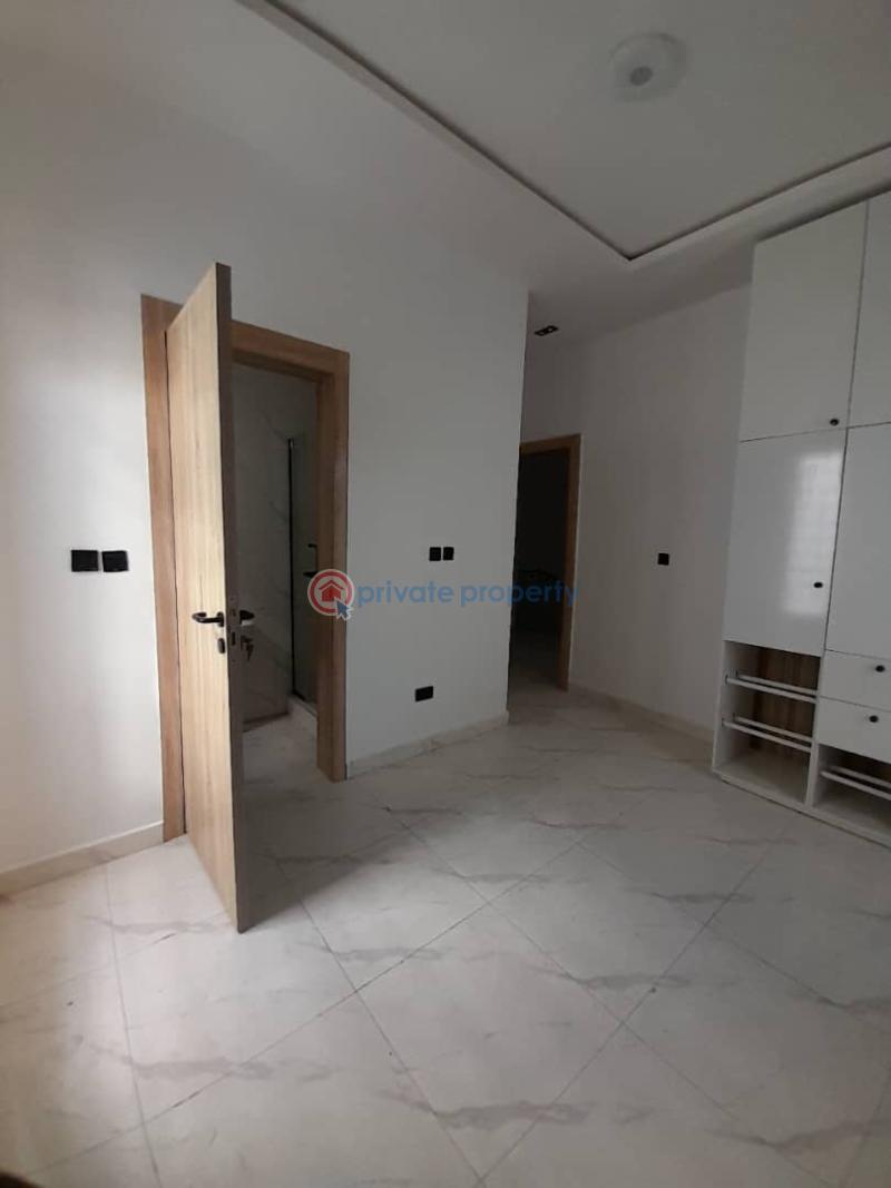 4 bedroom Semi detached Duplex For Sale Dpkay Estate, Orchid Road, Lekki Lagos. Chevron Drive Lekki Lagos - 9