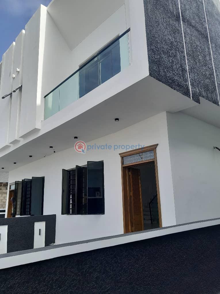 4 bedroom Semi detached Duplex For Sale Dpkay Estate, Orchid Road, Lekki Lagos. Chevron Drive Lekki Lagos - 1