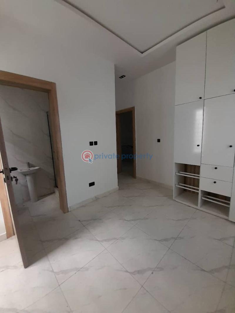 4 bedroom Semi detached Duplex For Sale Dpkay Estate, Orchid Road, Lekki Lagos. Chevron Drive Lekki Lagos - 10