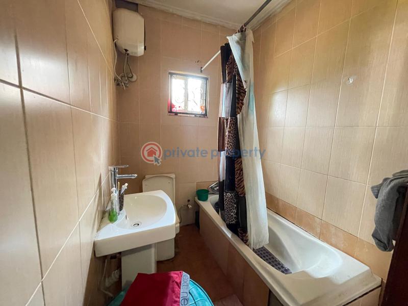 4 bedroom Detached Duplex For Sale Crown Estate Ajah Lagos - 11
