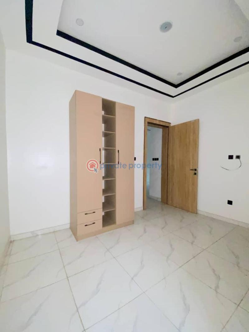 5 bedroom Semi detached Duplex For Sale Chevron Drive Lekki Lagos - 8