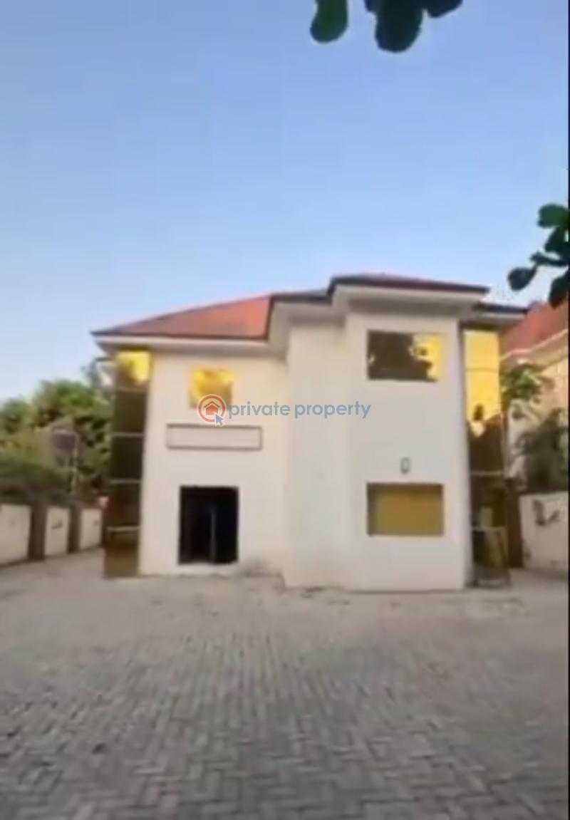 9 bedroom Detached Duplex For Sale Wuse II Abuja Phase 1  - 0