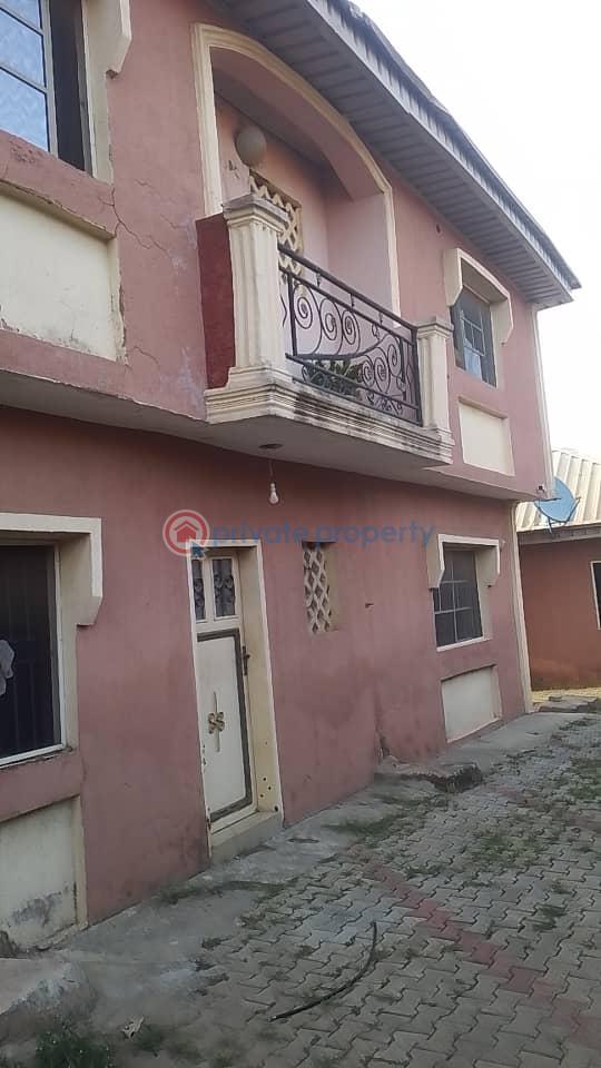 4 bedroom Townhouse For Sale Ajibode Behind University Of Ibadan. Ajibode Ibadan Oyo - 2