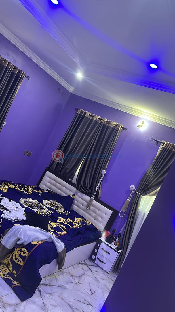 House For Sale At Elebu Alaaka Off Akala Express Ibadan Ibadan Oyo - 5
