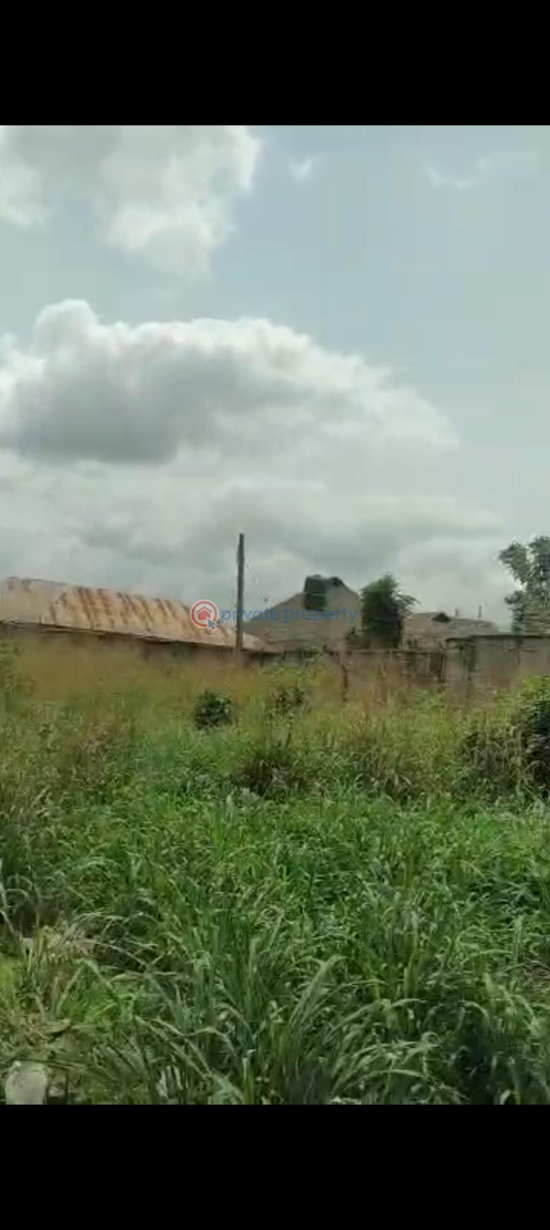Land For Sale At New Kasumu Inside Gated Estate,the Street Is Stamp Floor Akala Express Ibadan Oyo - 1