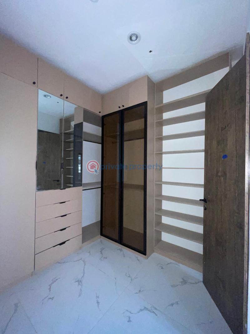 4 bedroom Terrace For Sale Mende Maryland Lagos - 5