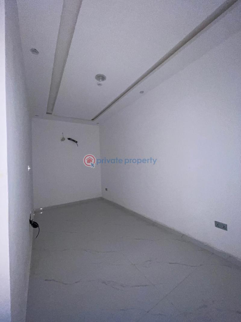 4 bedroom Terrace For Sale Mende Maryland Lagos - 7