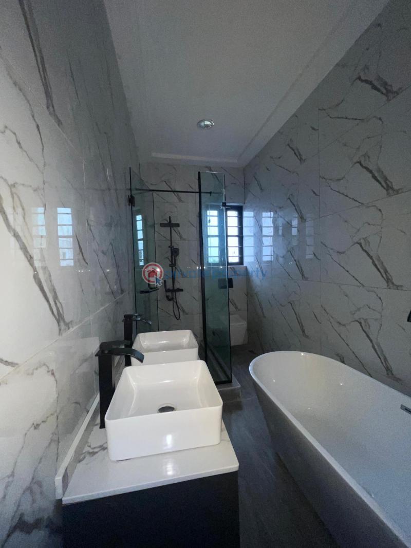 4 bedroom Terrace For Sale Mende Maryland Lagos - 9