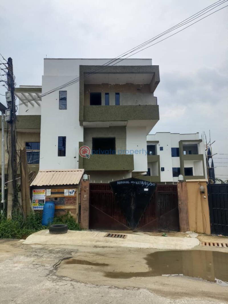 4 bedroom Terraced Duplex For Sale Ogudu GRA Lagos - 0