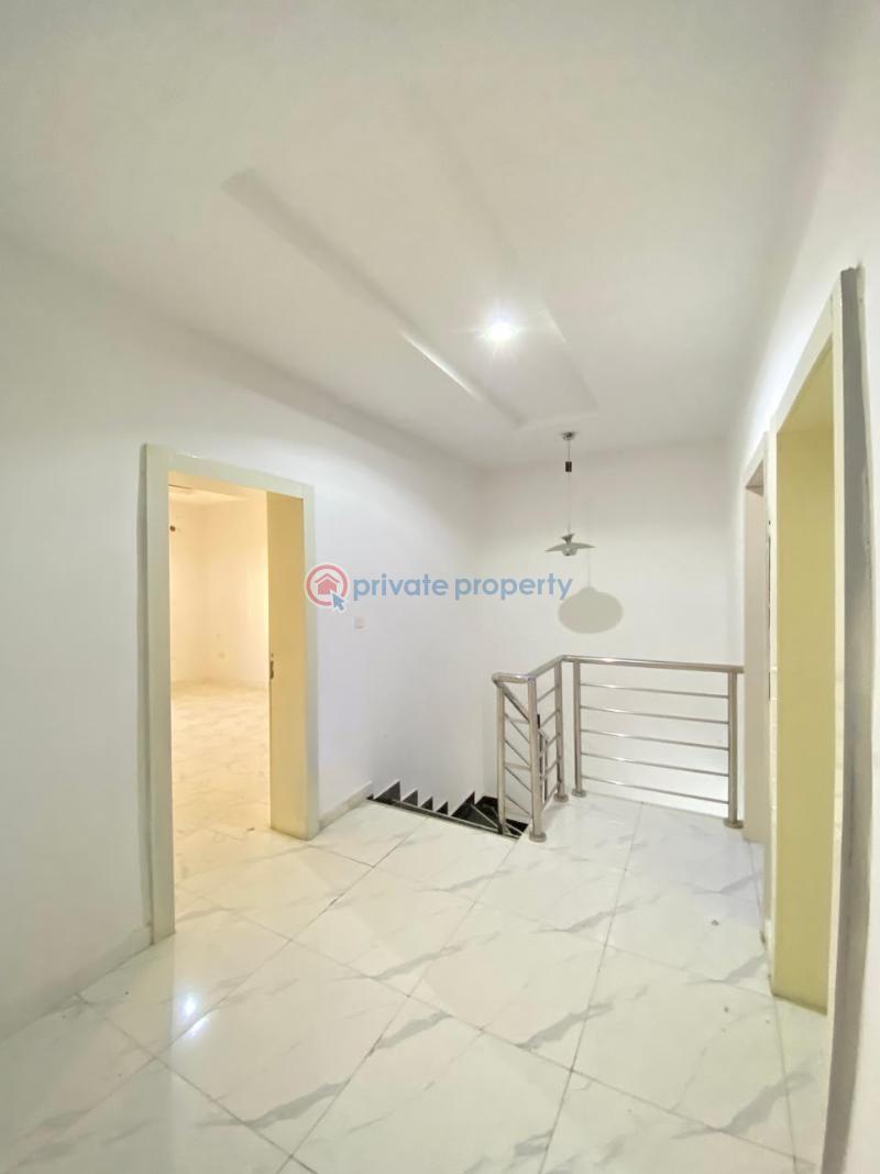 4 bedroom Terraced Duplex For Rent Ikota Lekki Lagos - 4