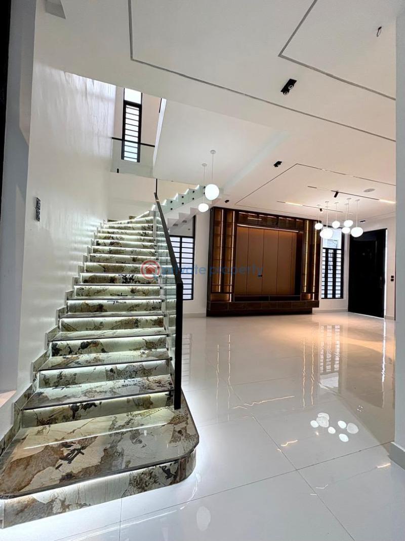 4 bedroom Detached Duplex For Sale Chevron Drive Lekki Lagos - 2