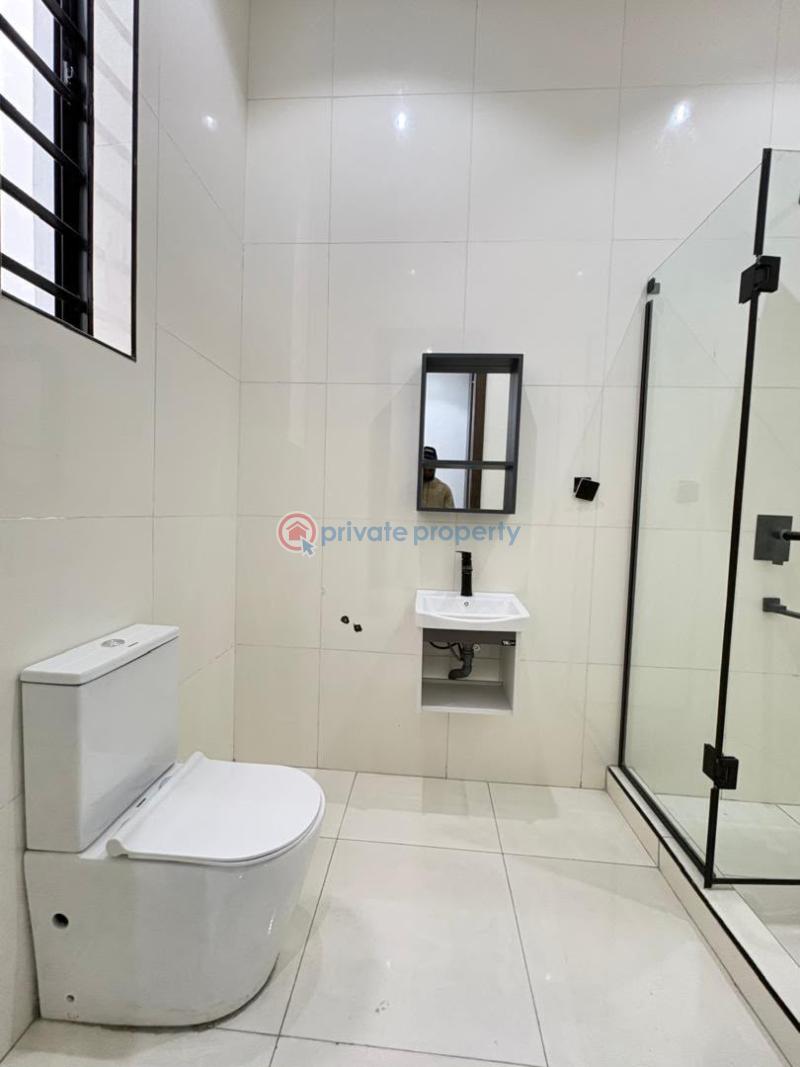 4 bedroom Detached Duplex For Sale Chevron Drive Lekki Lagos - 3
