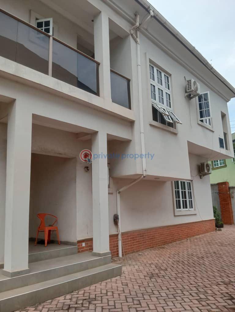 4 bedroom Detached Duplex For Sale Kobiowu Estate Iyaganku Gra Iyanganku Ibadan Oyo