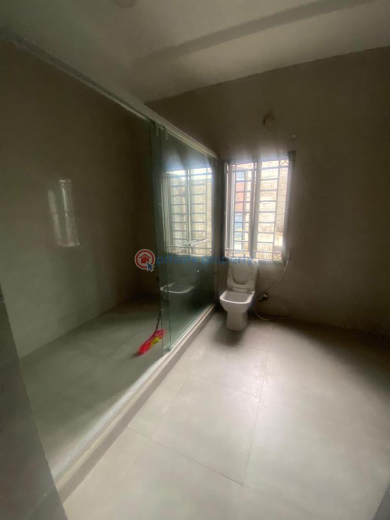 4 bedroom Terrace For Rent Gilmore Jahi Abuja Phase 2  - 3