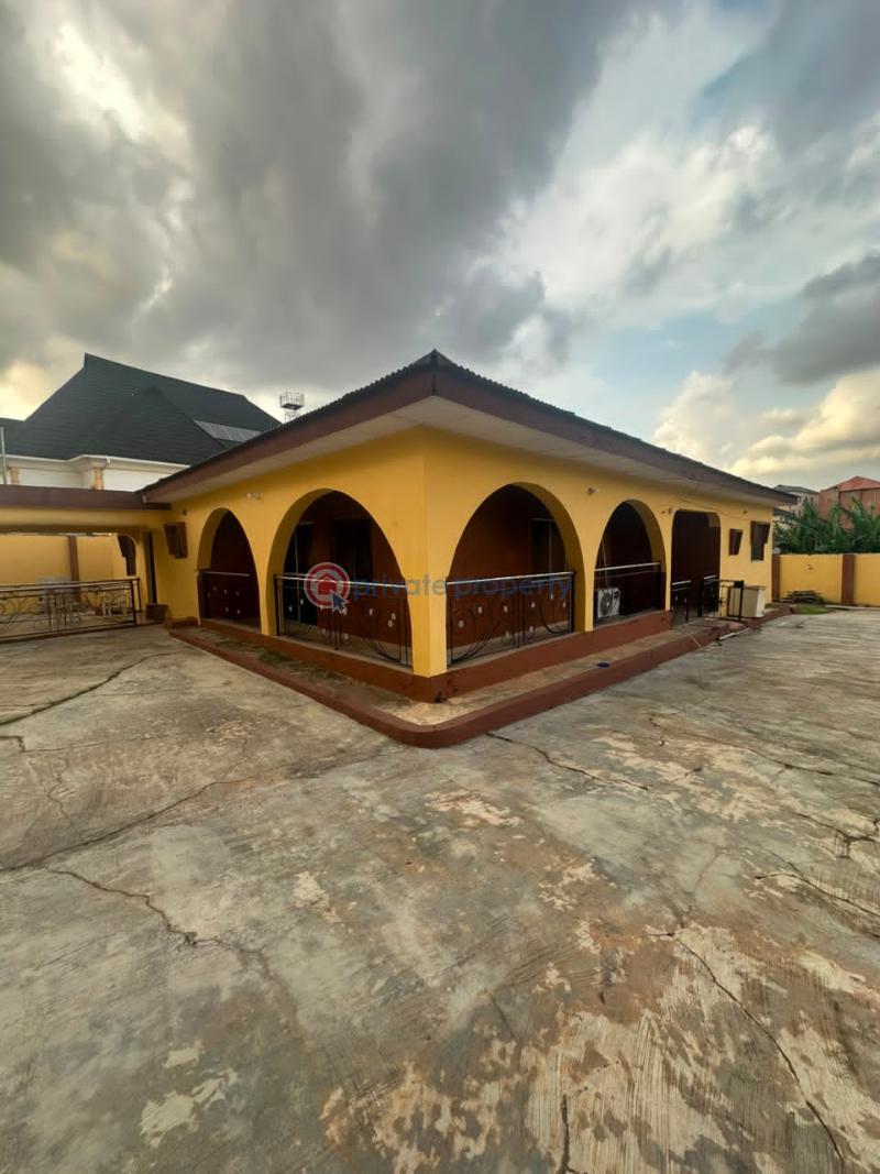 House For Sale Nickdel, Alegongo Estate, Akobo, Ibadan. Ibadan Oyo