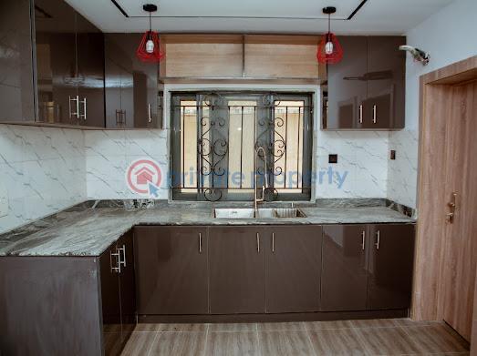4 bedroom House For Sale Osapa London Lekki Lagos - 3