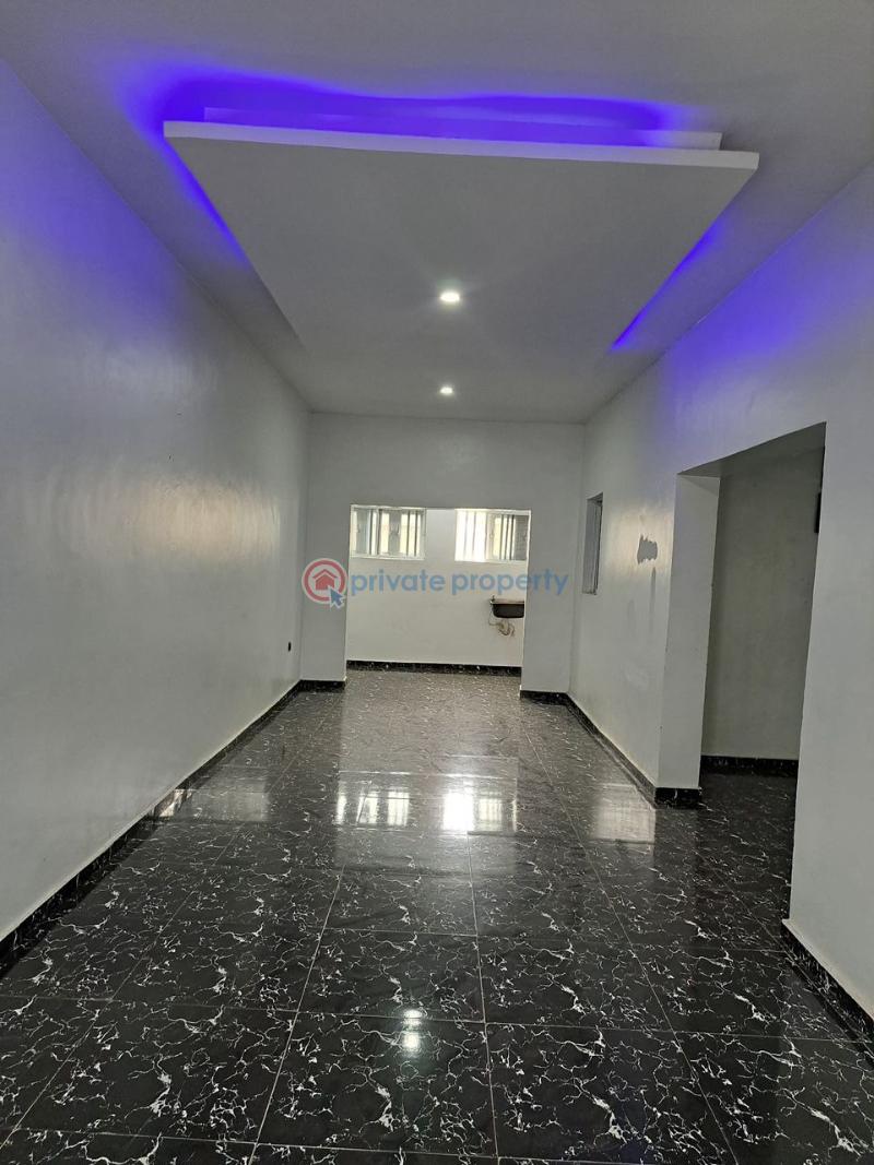 4 bedroom Detached Duplex For Sale Alpha Grace Estate, Nihort/jericho Ibadan Oyo - 2