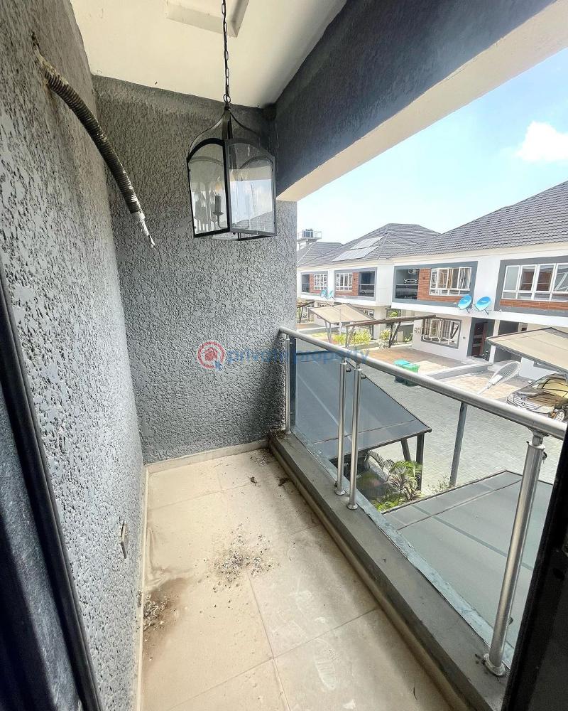 4 bedroom Semi detached Duplex For Sale Osapa Lekki Lagos - 7