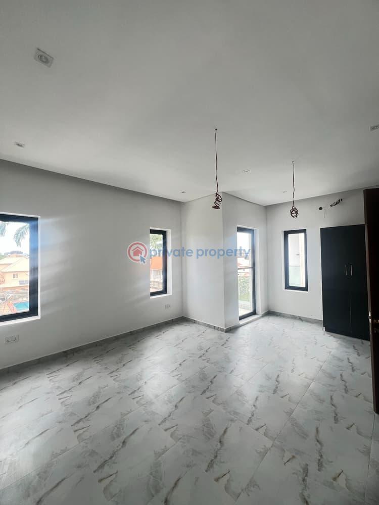 4 bedroom Semi detached Duplex For Sale Off Admiralty Way Lekki Phase 1 Lagos - 25