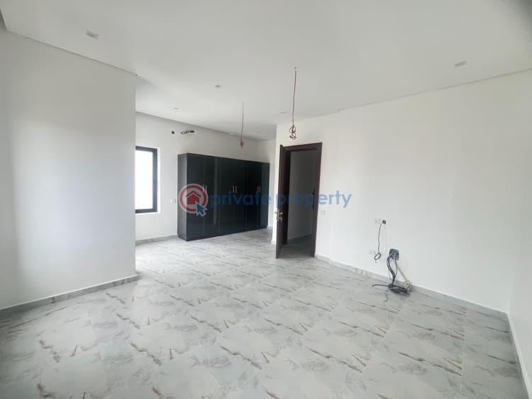 4 bedroom Semi detached Duplex For Sale Off Admiralty Way Lekki Phase 1 Lagos - 13