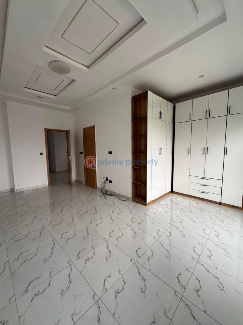 4 bedroom Semi detached Duplex For Sale Abraham Adesanya Ajah Lagos - 14
