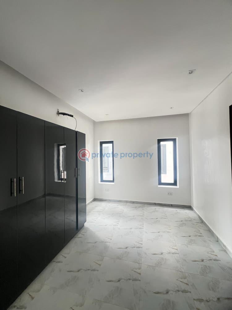 4 bedroom Semi detached Duplex For Sale Off Admiralty Way Lekki Phase 1 Lagos - 21