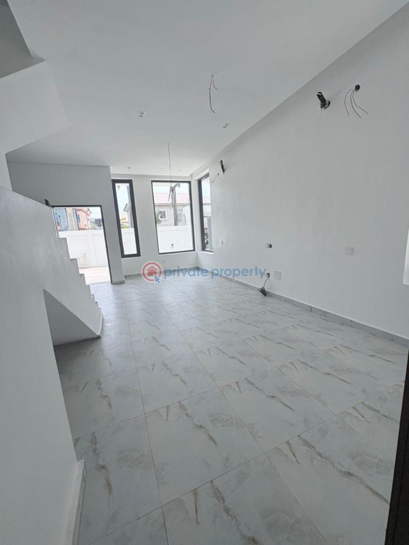 4 bedroom Semi detached Duplex For Sale Off Admiralty Way Lekki Phase 1 Lagos - 6