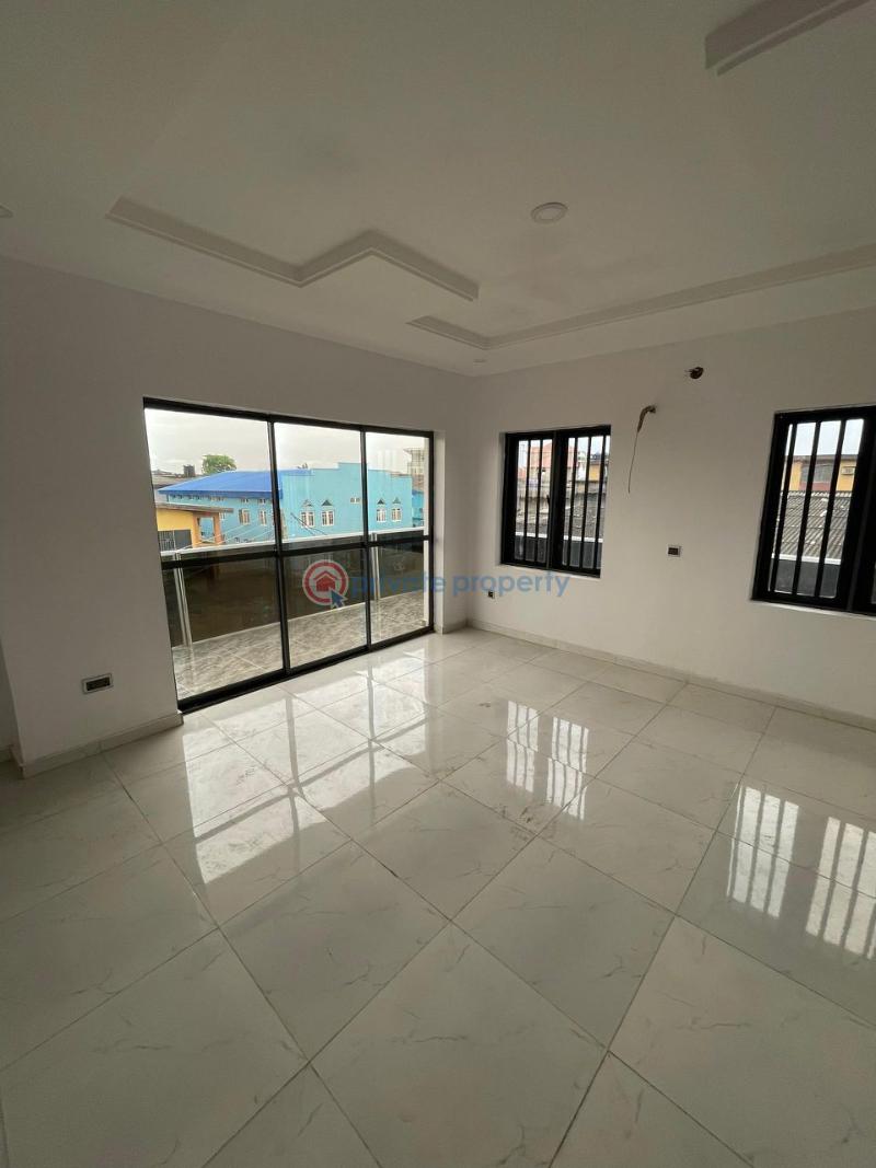 4 bedroom Duplex For Sale Gbagada Lagos - 4