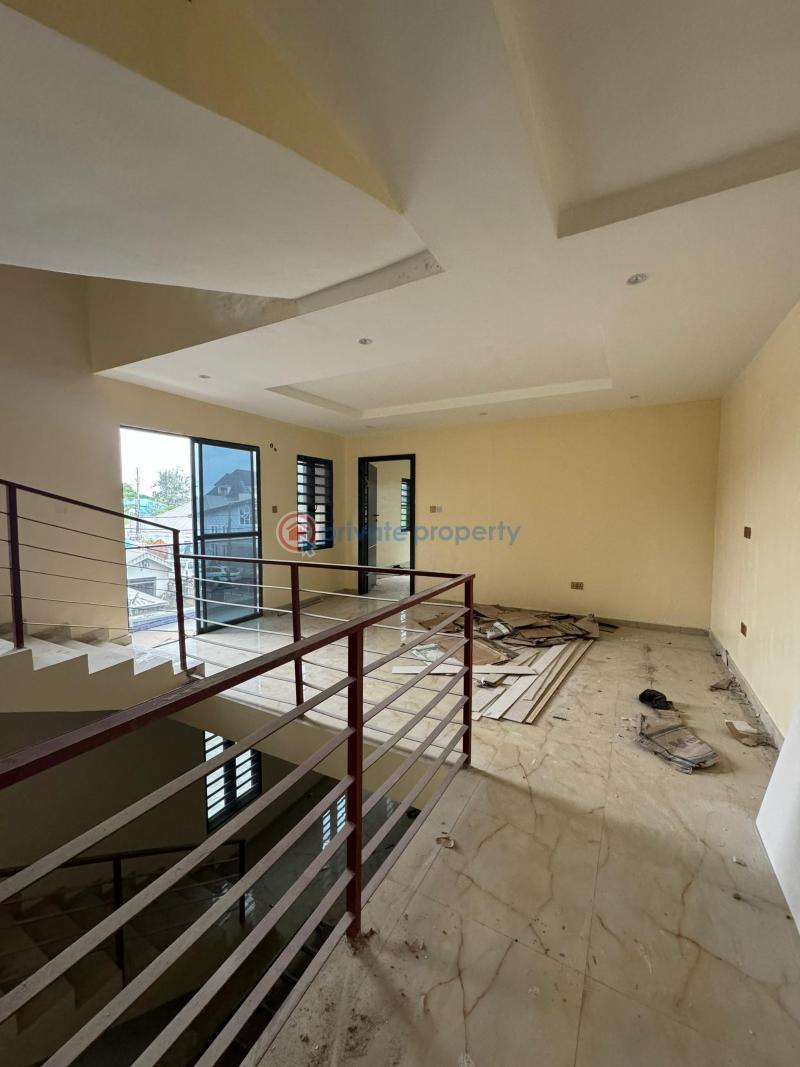 4 bedroom Semi detached Duplex For Sale Maryland Ikeja Lagos - 7